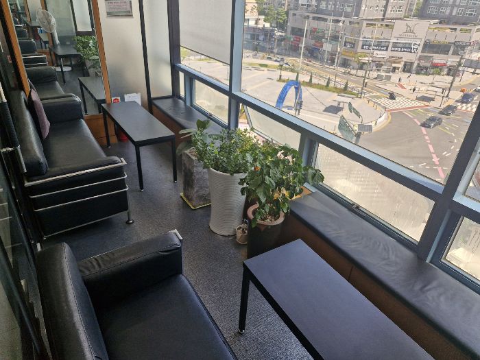 휴게실 모습~ 탁 트인 전망이 GOOD !!